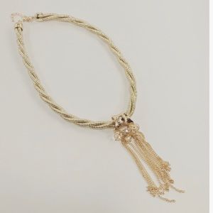 Necklace earring set